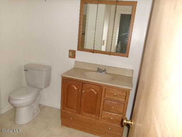 1 2nd Avenue, Mayfield, NY 12117