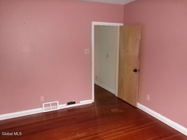 1 2nd Avenue, Mayfield, NY 12117