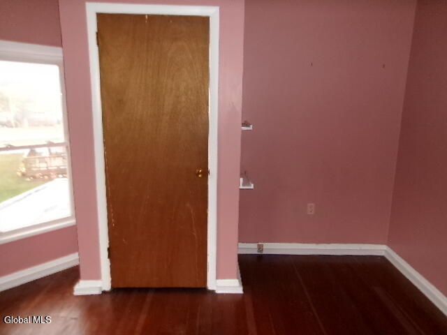 1 2nd Avenue, Mayfield, NY 12117