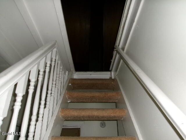 1 2nd Avenue, Mayfield, NY 12117