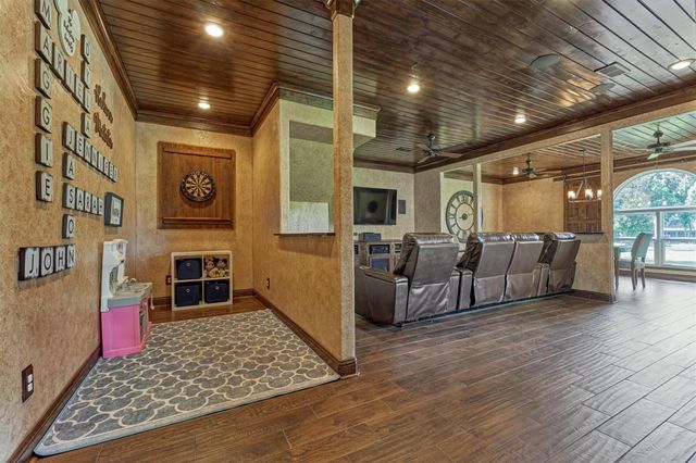 11364 Majestic Drive, Montgomery, TX 77316