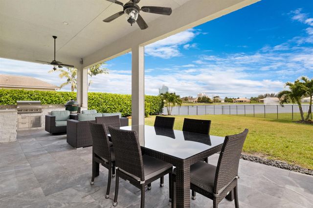 4830 W Sterling Ranch Circle, Davie, FL 33314