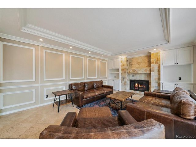 2171 S Parfet Dr, Lakewood, CO 80227