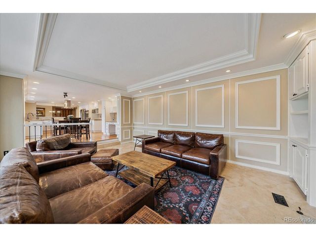 2171 S Parfet Dr, Lakewood, CO 80227