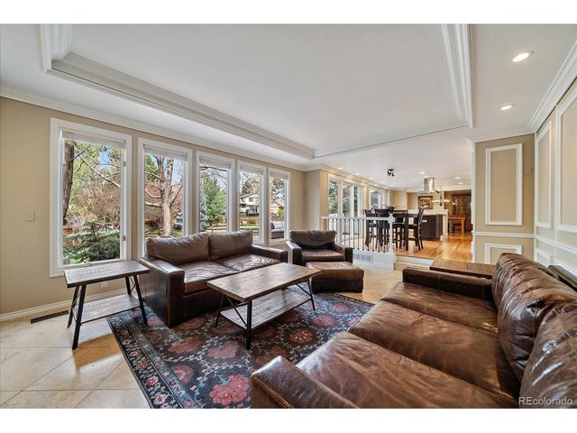 2171 S Parfet Dr, Lakewood, CO 80227