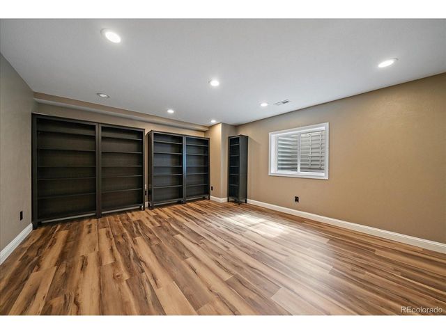 2171 S Parfet Dr, Lakewood, CO 80227