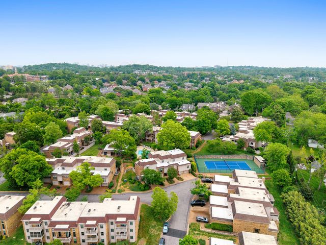 401 Bowling Ave Unit 60, Nashville, TN 37205