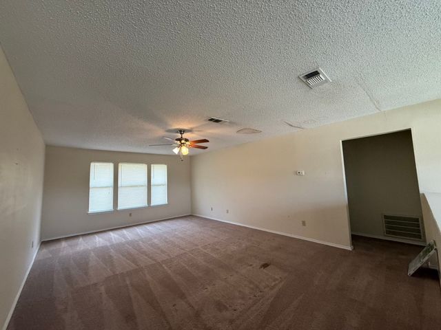 1104 Wentwood Court, Desoto, TX 75115