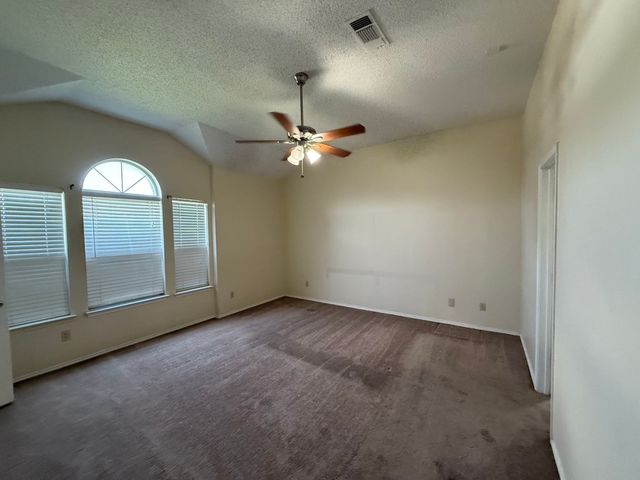 1104 Wentwood Court, Desoto, TX 75115