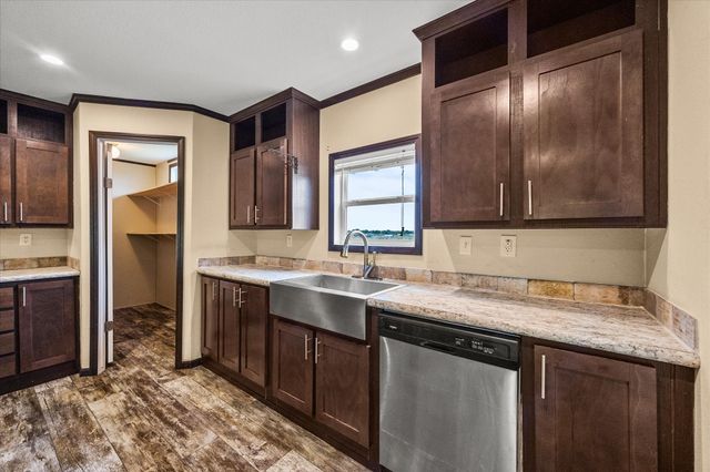 8645 County Road 1143, Celeste, TX 75423