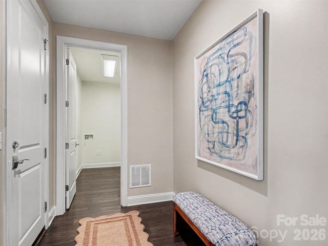 1020 N Sharon Amity Road, Charlotte, NC 28211