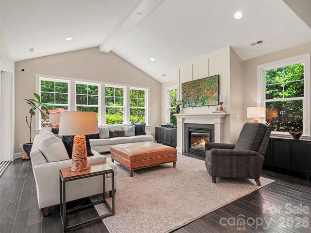 1020 N Sharon Amity Road, Charlotte, NC 28211