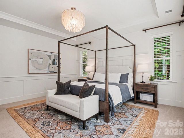 1020 N Sharon Amity Road, Charlotte, NC 28211