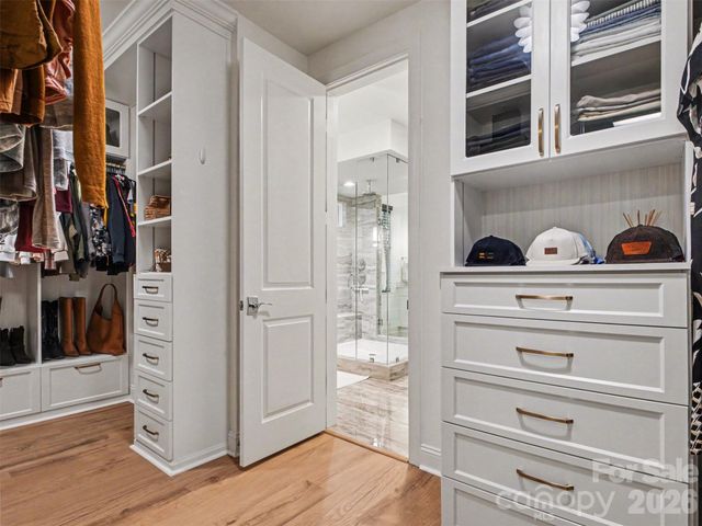1020 N Sharon Amity Road, Charlotte, NC 28211