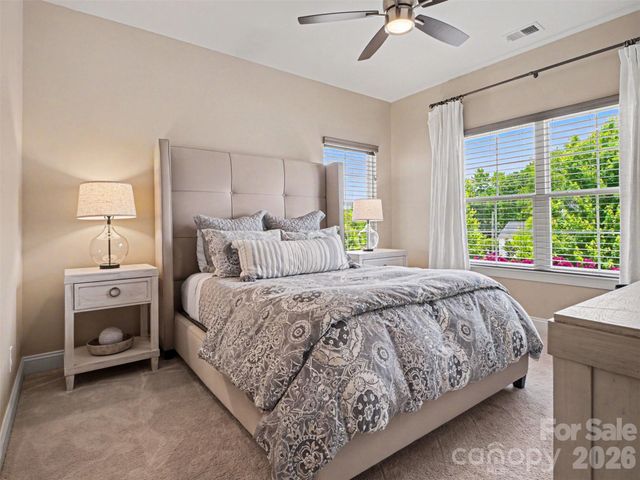 1020 N Sharon Amity Road, Charlotte, NC 28211