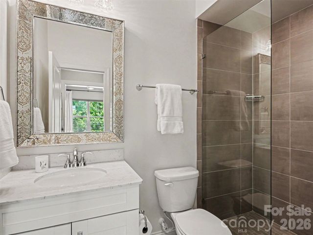 1020 N Sharon Amity Road, Charlotte, NC 28211