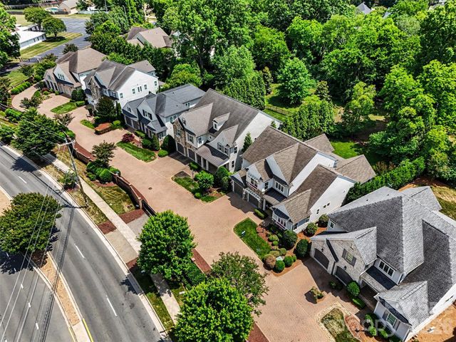 1020 N Sharon Amity Road, Charlotte, NC 28211