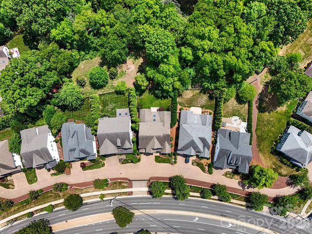 1020 N Sharon Amity Road, Charlotte, NC 28211