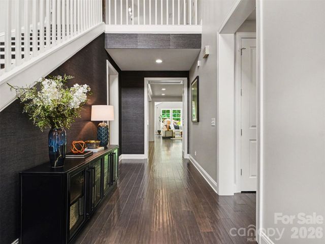 1020 N Sharon Amity Road, Charlotte, NC 28211