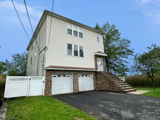 231 Irene St, Linden City, NJ 07036