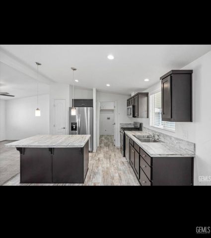6351 Akers Road 103, Bakersfield, CA 93313