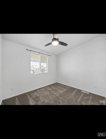 6351 Akers Road 103, Bakersfield, CA 93313