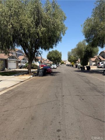 507 Coudures Way, Perris, CA 92571