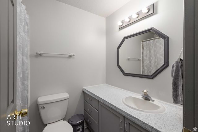 949 S 225 E, Layton, UT 84041