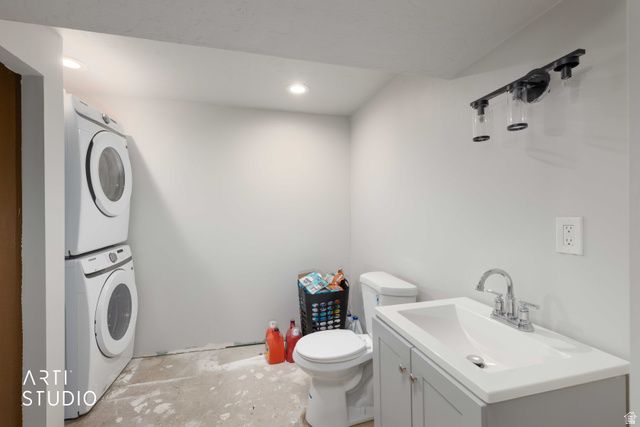 949 S 225 E, Layton, UT 84041