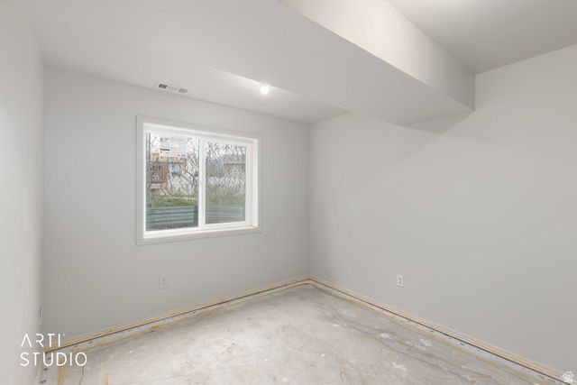 949 S 225 E, Layton, UT 84041