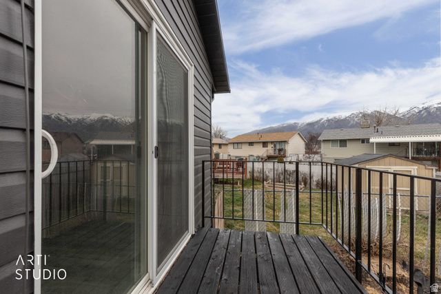 949 S 225 E, Layton, UT 84041