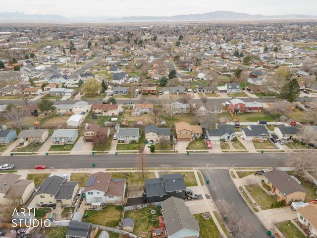 949 S 225 E, Layton, UT 84041