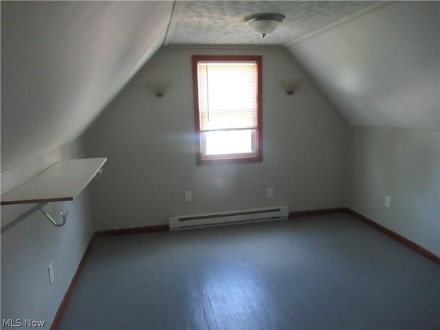 5203 Maplecrest Avenue, Parma, OH 44134