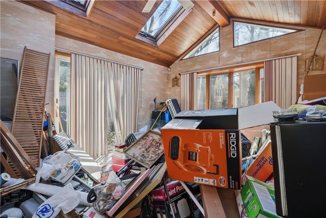 66 Edgehill Road, Providence, RI 02906