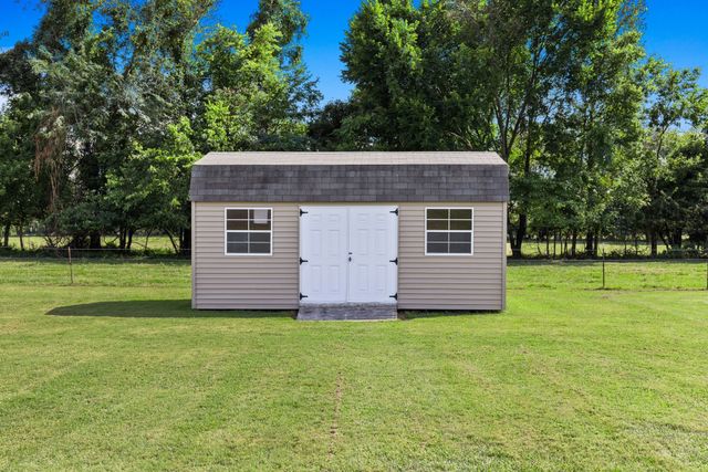 1014 Somerville Dr, Cottontown, TN 37048