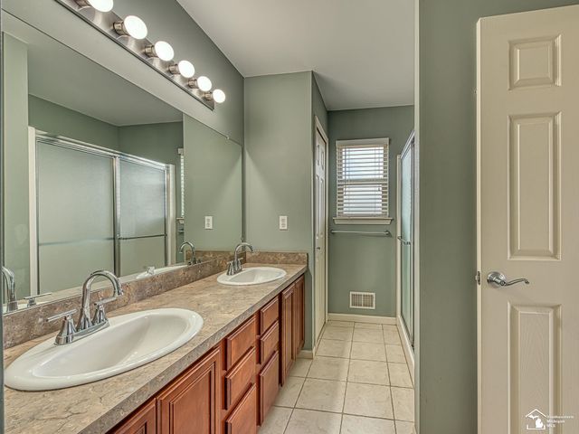 4177 Plum Tree Circle, Monroe, MI 48161