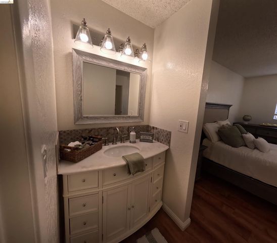 4397 Palo Verde Dr, Pittsburg, CA 94565
