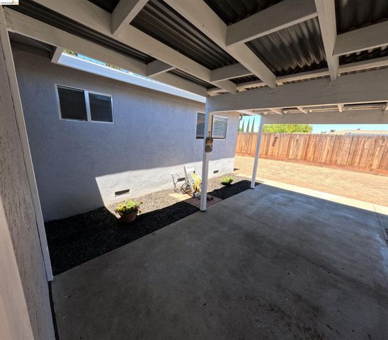 4397 Palo Verde Dr, Pittsburg, CA 94565