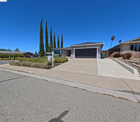 4397 Palo Verde Dr, Pittsburg, CA 94565