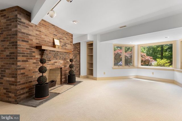 3 HICKORY LN, Chadds Ford, PA 19317