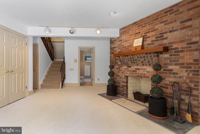 3 HICKORY LN, Chadds Ford, PA 19317