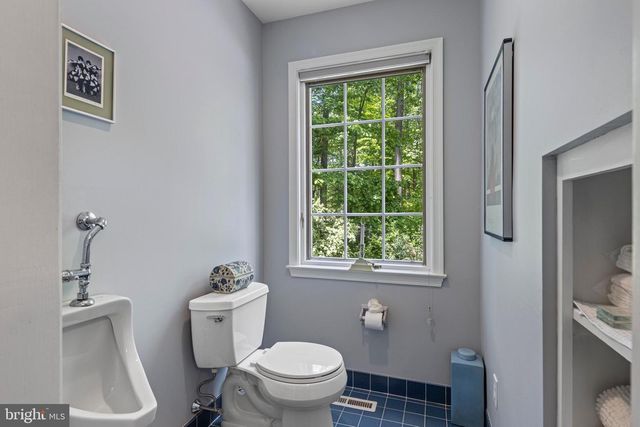 3 HICKORY LN, Chadds Ford, PA 19317