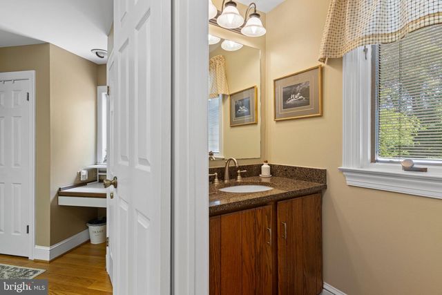 3 HICKORY LN, Chadds Ford, PA 19317