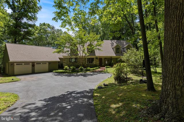 3 HICKORY LN, Chadds Ford, PA 19317