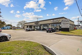 3263 Ambassador Cafferey Parkway A, Lafayette, LA 70506