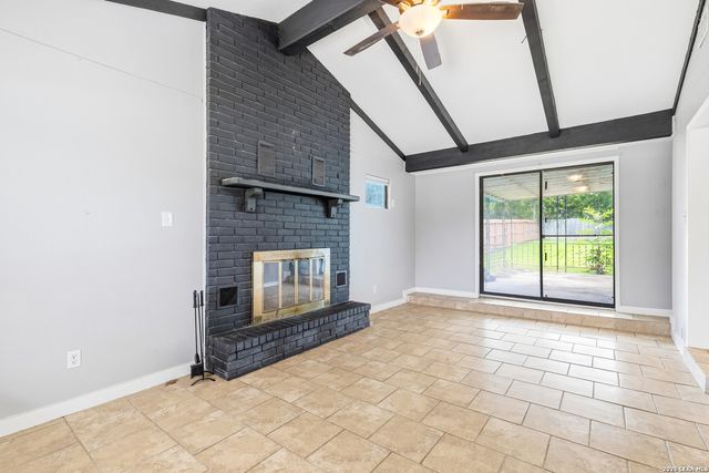 214 EARLYWAY DR, San Antonio, TX 78233