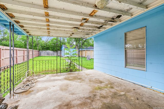 214 EARLYWAY DR, San Antonio, TX 78233