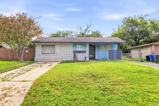 214 EARLYWAY DR, San Antonio, TX 78233