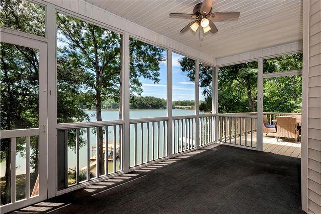 6183 Cardinal Drive, Gainesville, GA 30506