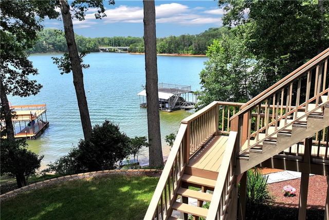 6183 Cardinal Drive, Gainesville, GA 30506